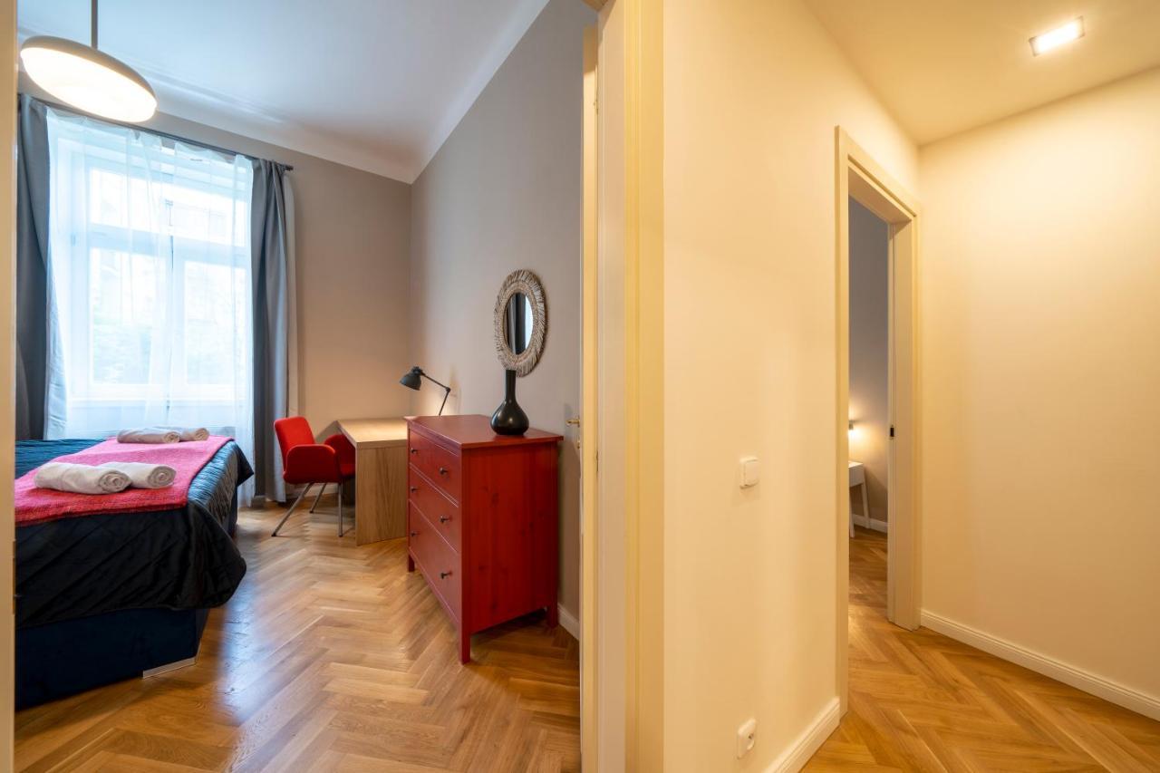 Apart Hotel Zborovska Prague Exterior photo