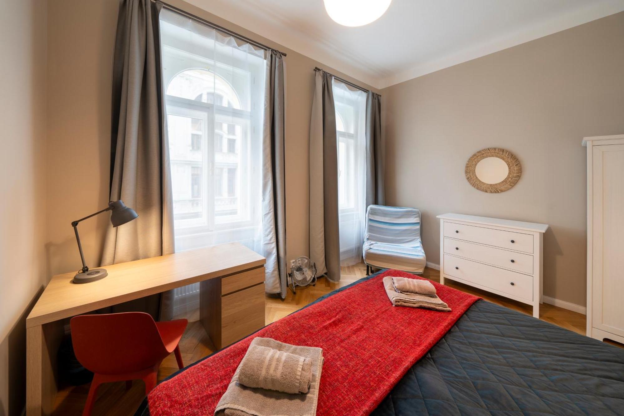 Apart Hotel Zborovska Prague Exterior photo