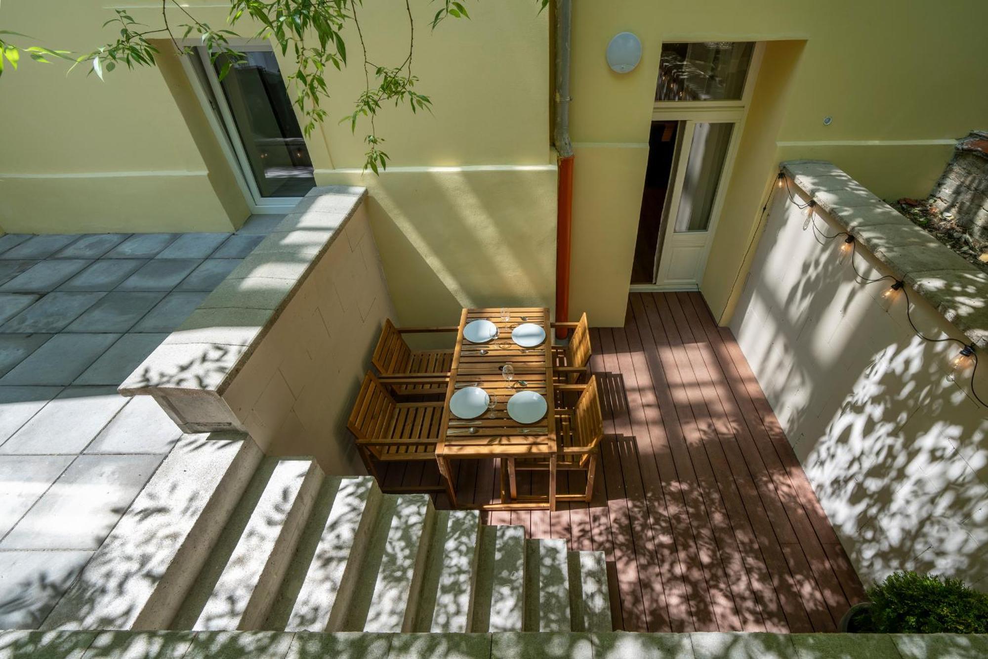Apart Hotel Zborovska Prague Exterior photo